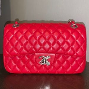 Chain handbag